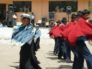 Presentación de bailes en la inaguración