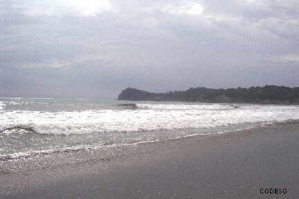 La playa de Cabo San Francisco Cantón Muisne - Provincia de Esmeraldas